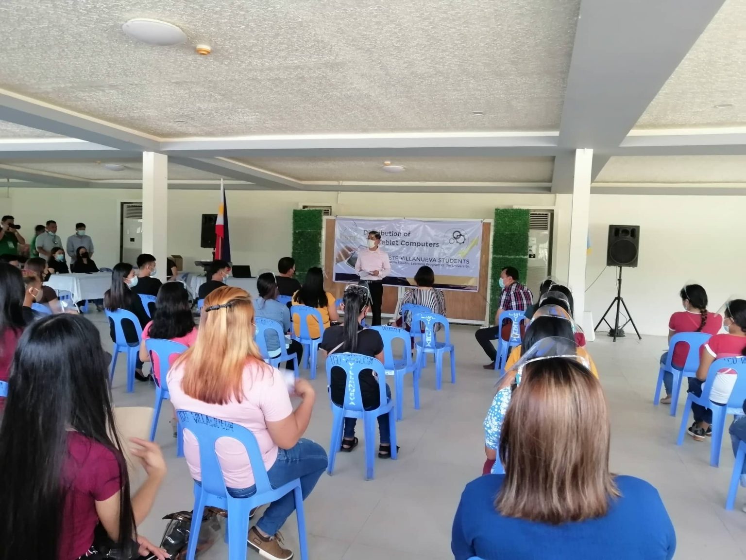 USTP Villanueva students receive tablets in support to flexible ...